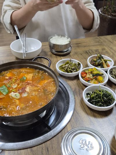 Changgyeong Restaurant